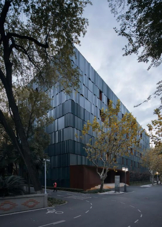 clip_image182.gif http://dgarch.cn/upload/day_190924/201909241211176722.jpg